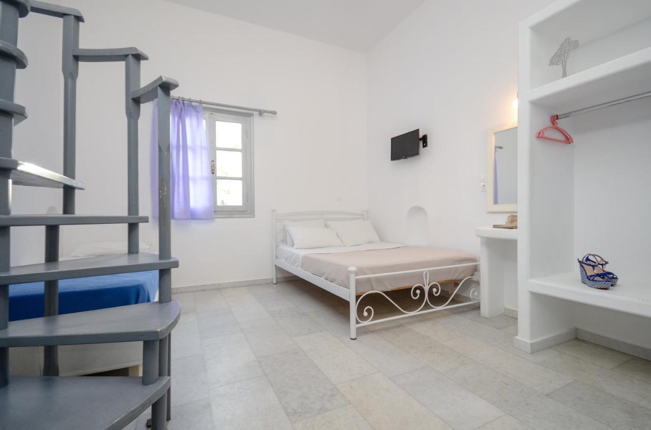 Depis Apartments & Suites Naxos City Екстериор снимка